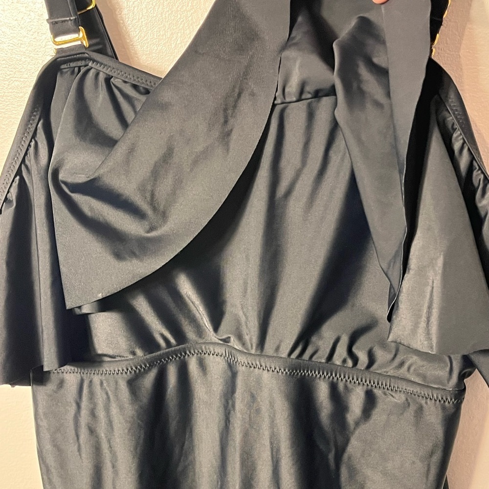 Raisins Curve Tortuga One Piece Black Swimsuit 20W - Picture 9 of 13